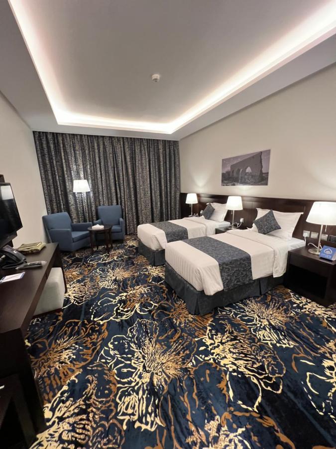 Zaha Taiba Hotel Medine Dış mekan fotoğraf